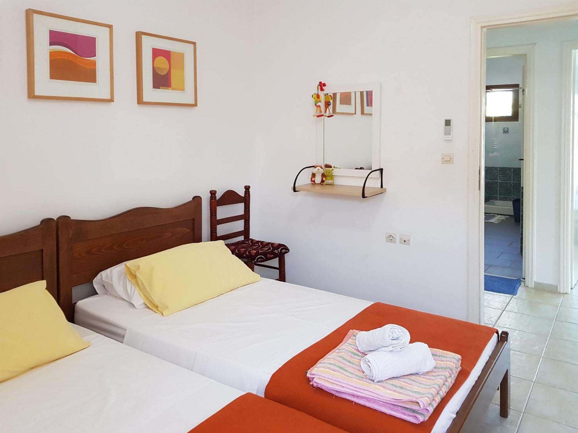 Villa Sunset With Stunning Sea View, Kids Area And Hammocks On Roof Terrace Agia Triada Eksteriør billede
